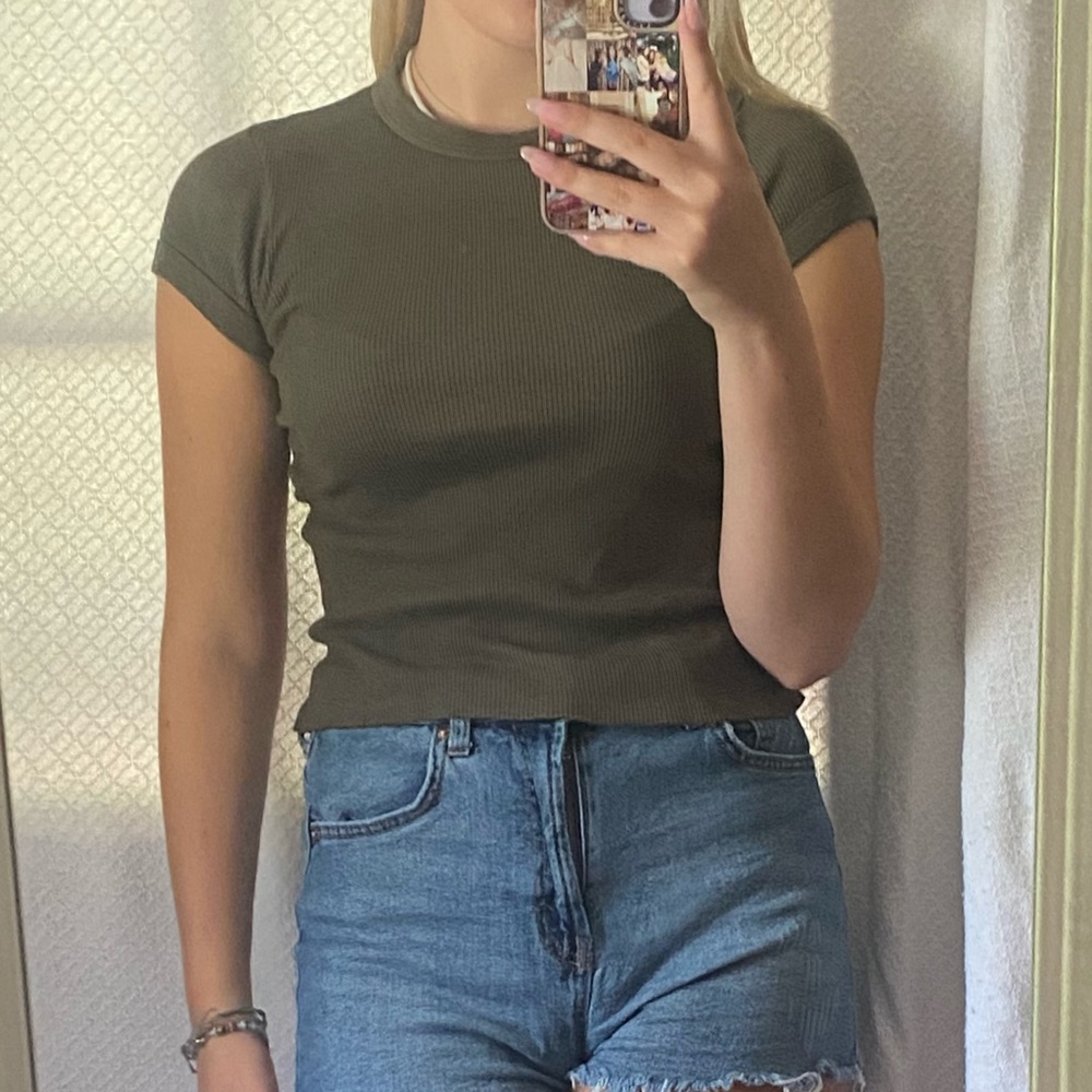 Brandy Melville Top